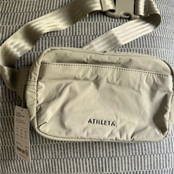 Athleta Light Gray Crossbody Bag - Picture 1 of 5